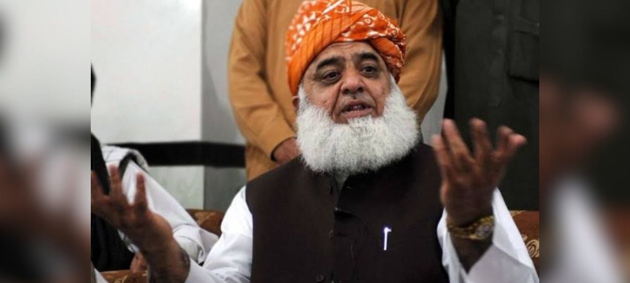 Fazl ur Rehman Claims Bajwa, Faiz Involvement in No Confidence Against Imran
