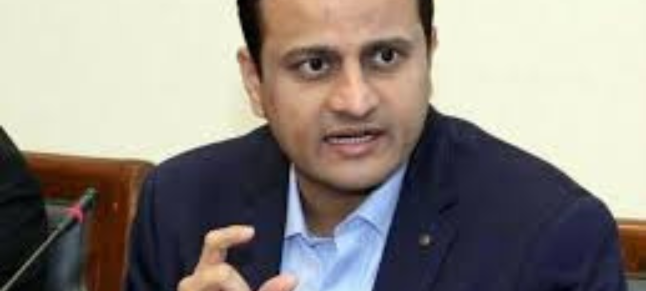 Wahab Seeks Special Funding for Karachi