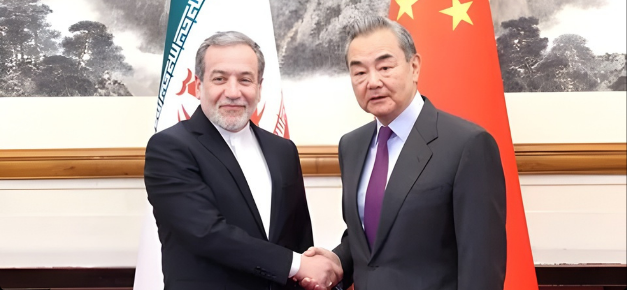 Chinese FM Backs Ceasefire Momentum in Call with Iranian Counterpart