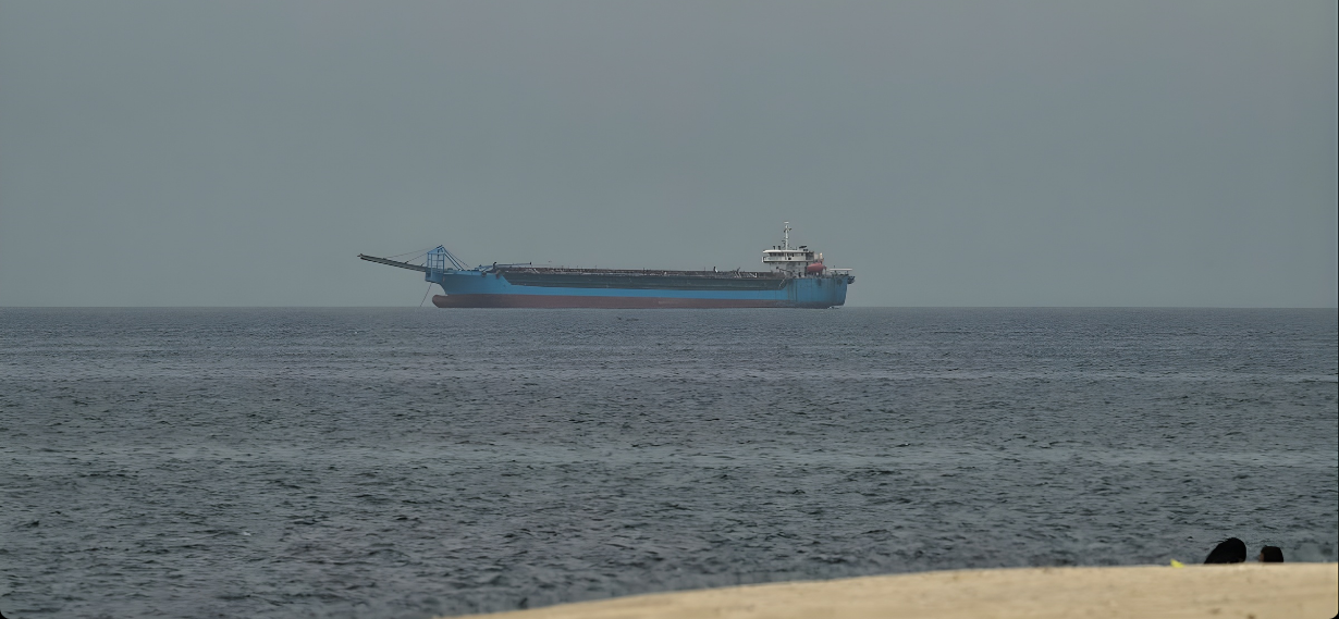 No Ships Passed Through Hormuz in 24 Hours After Blockade CENTCOM